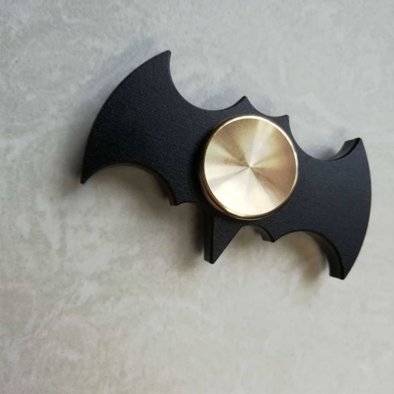 ฟิดเจ็ตสปินเนอร์รูปทรงค้างคาว  - Cool Office Tech Gadgets บทวิจารณ์และราคา